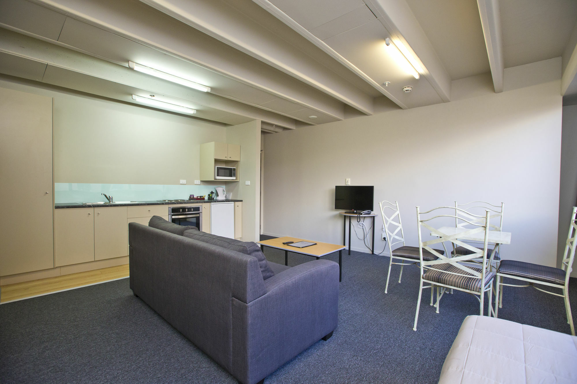 @ The Hub West Aparthotel Palmerston North Exterior foto