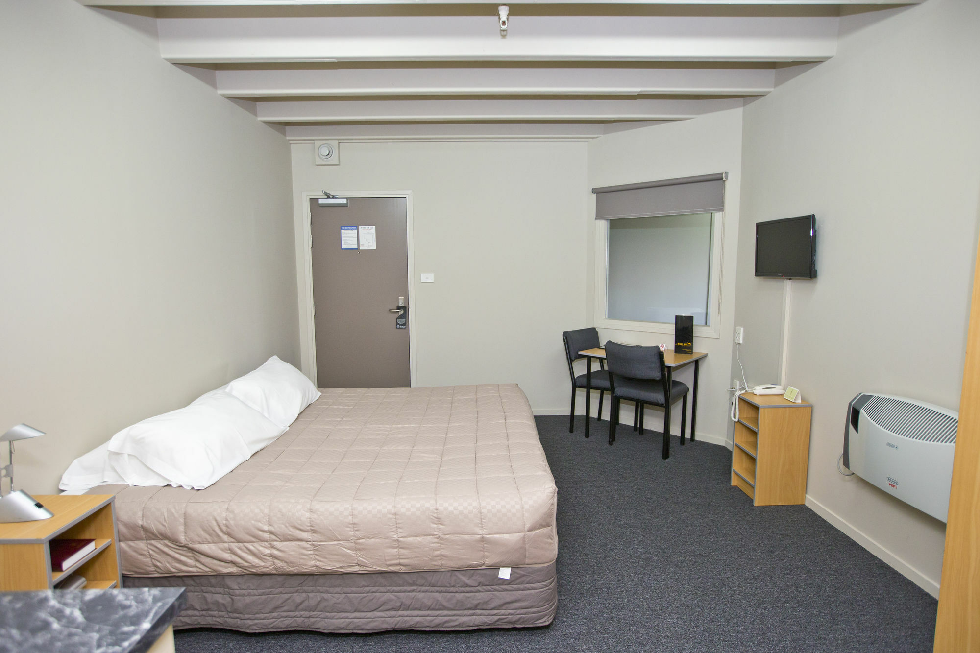 @ The Hub West Aparthotel Palmerston North Exterior foto